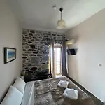 Castle Rizaraki Penzion 4*