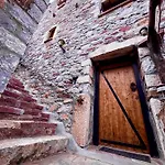 Castle Rizaraki Guest house 4*