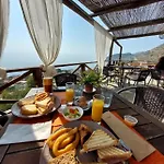 Castle Rizaraki 4*