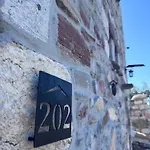 Guest house Castle Rizaraki