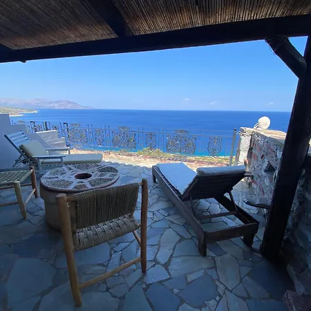 Gæstehus Castle Rizaraki 3*