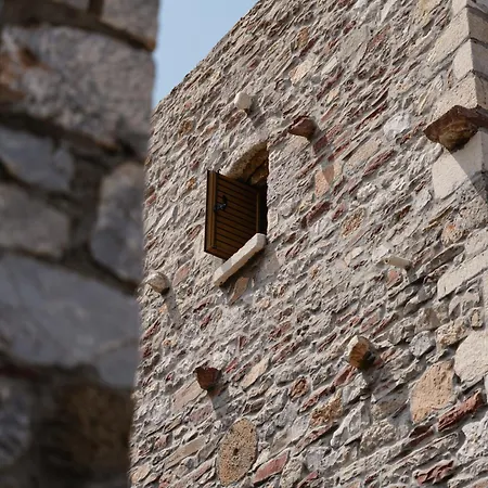 Castle Rizaraki 4*