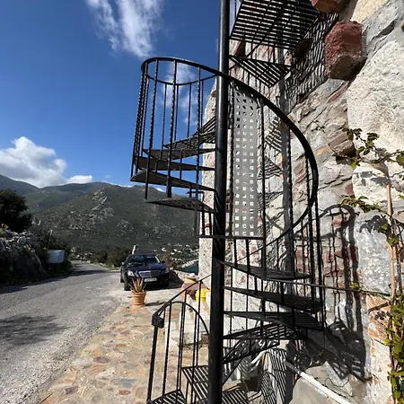 Castle Rizaraki Kokkala