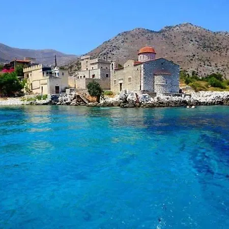 Maison d'hôtes Castle Rizaraki Kokkala