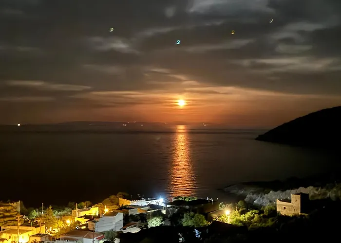 בית הארחה Castle Rizaraki