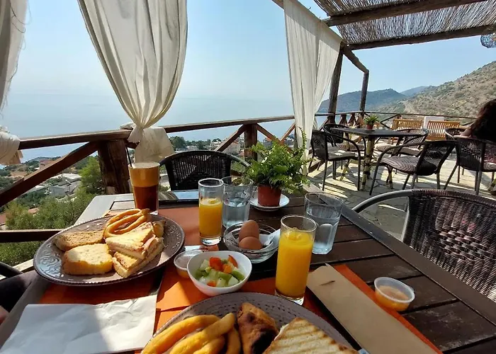 Castle Rizaraki 4*
