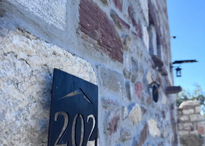 Gasthuis Castle Rizaraki