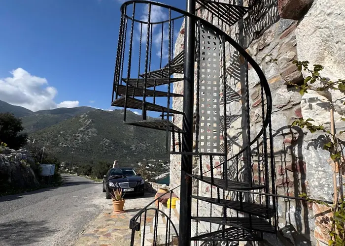 Castle Rizaraki Kokkala